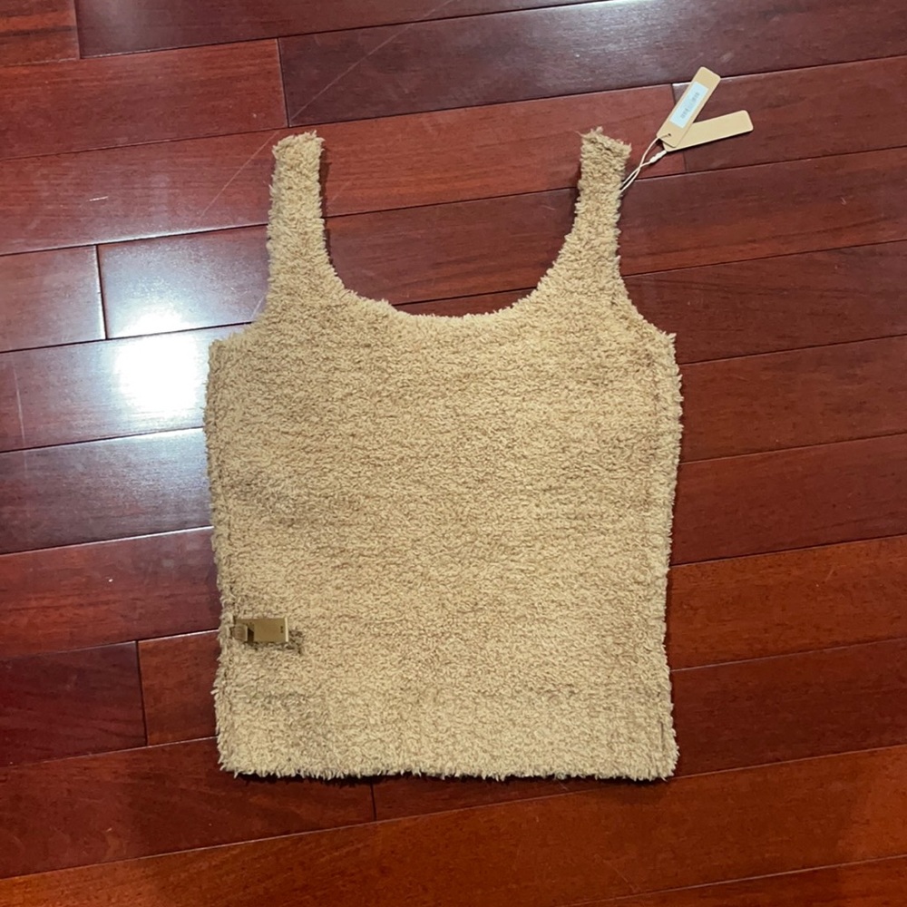 skims tank size s/M